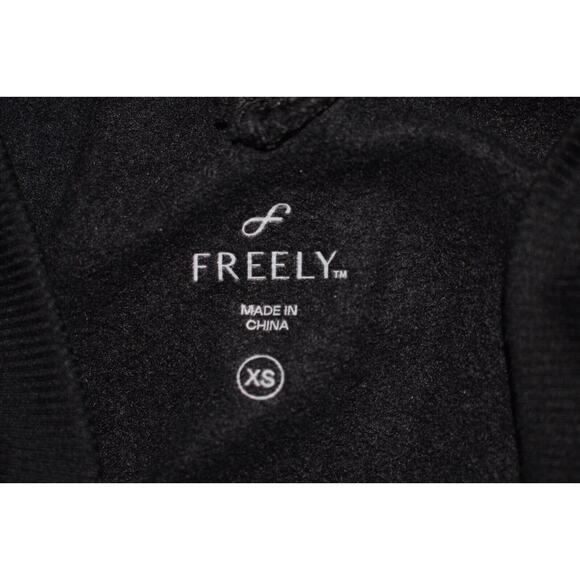 FREELY $40 Ella Twist Long Sleeve Shirt‎ in Black XS - Picture 4 of 4